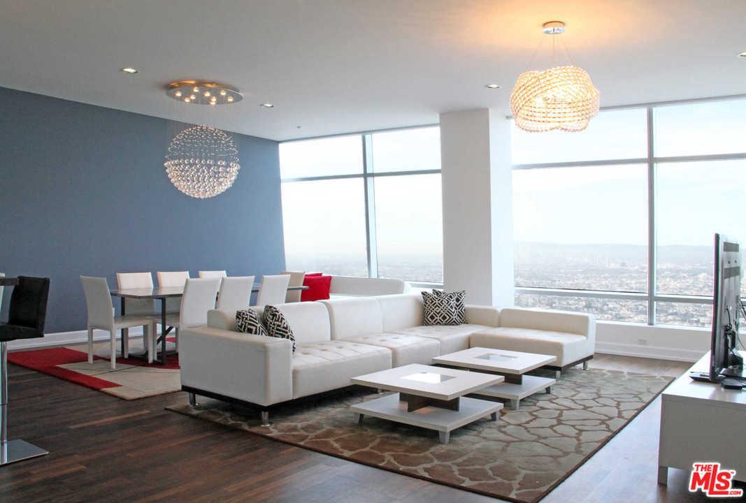900 Olympic - Photo 1