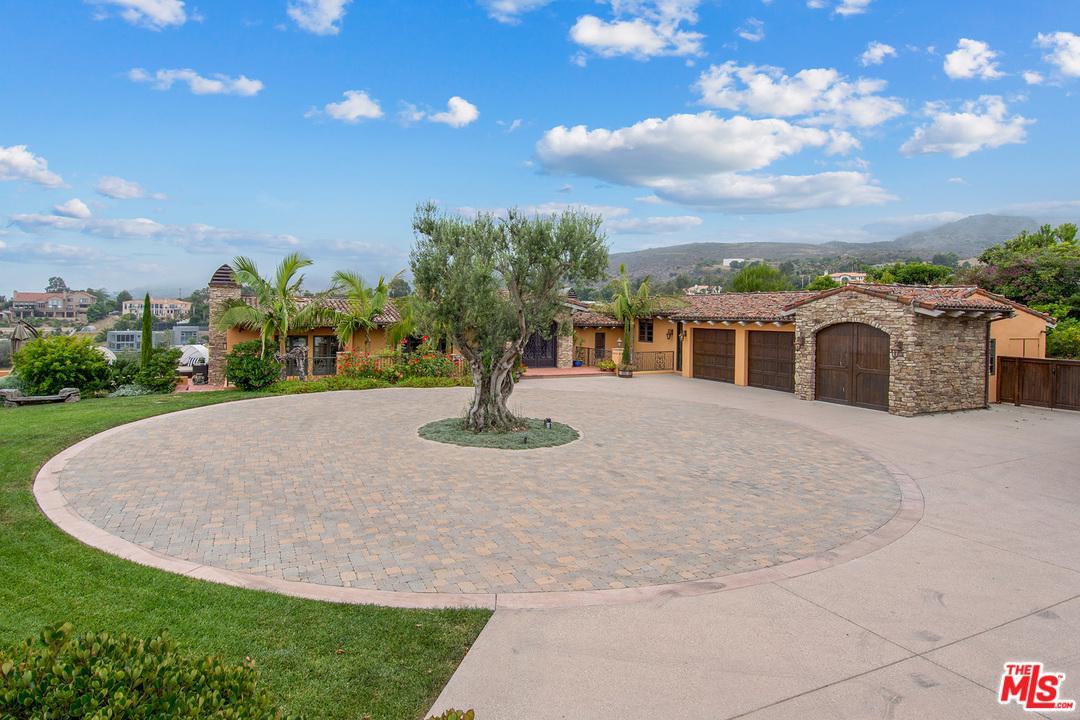 5941 Kanan Dume Road - Photo 1