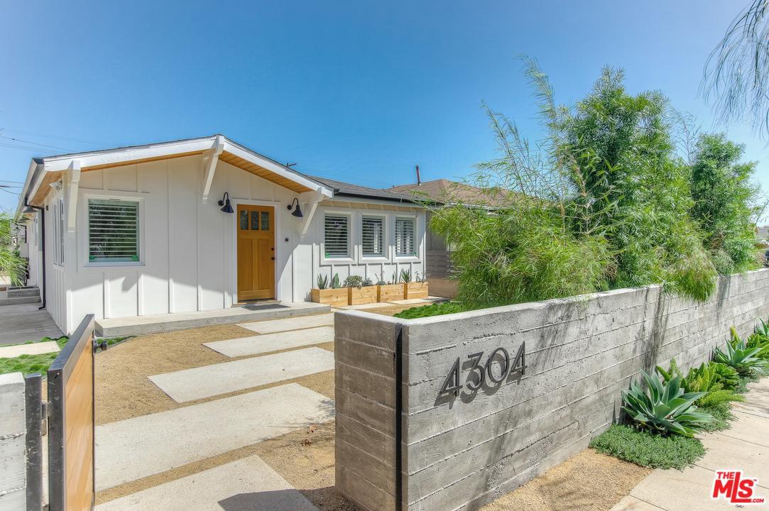 4304 Chase Avenue - Photo 1