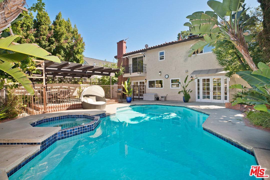 12813 Milbank Street - Photo 1