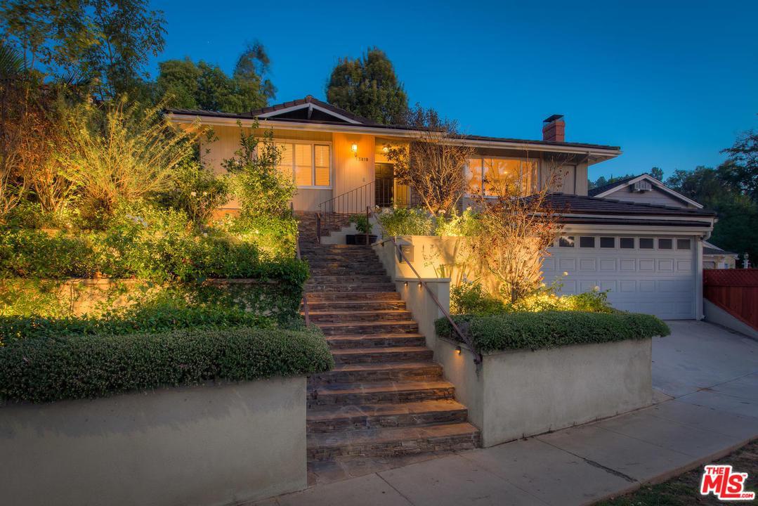 13818 Davana Terrace - Photo 1