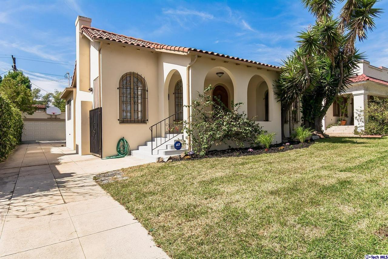 1955 Catalina Street - Photo 1