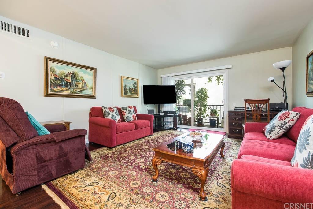 5460 White Oak Avenue - Photo 1
