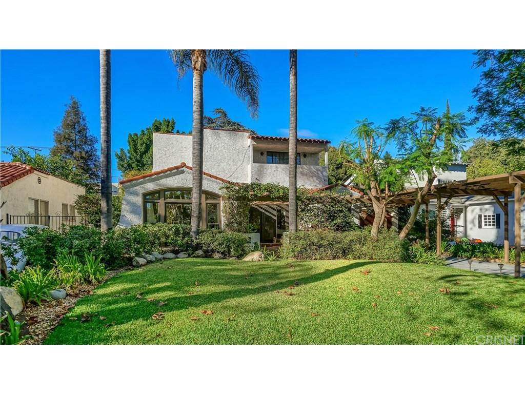 11035 Blix Street - Photo 1