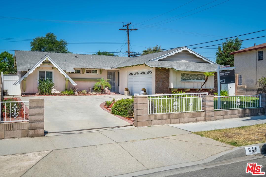 941 Sacramento Avenue - Photo 1