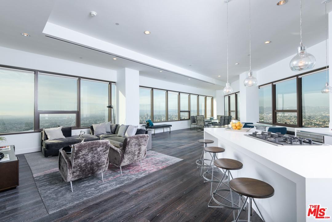 1100 Wilshire Boulevard - Photo 1