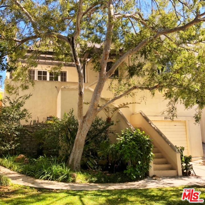2014 Fairburn Avenue - Photo 1