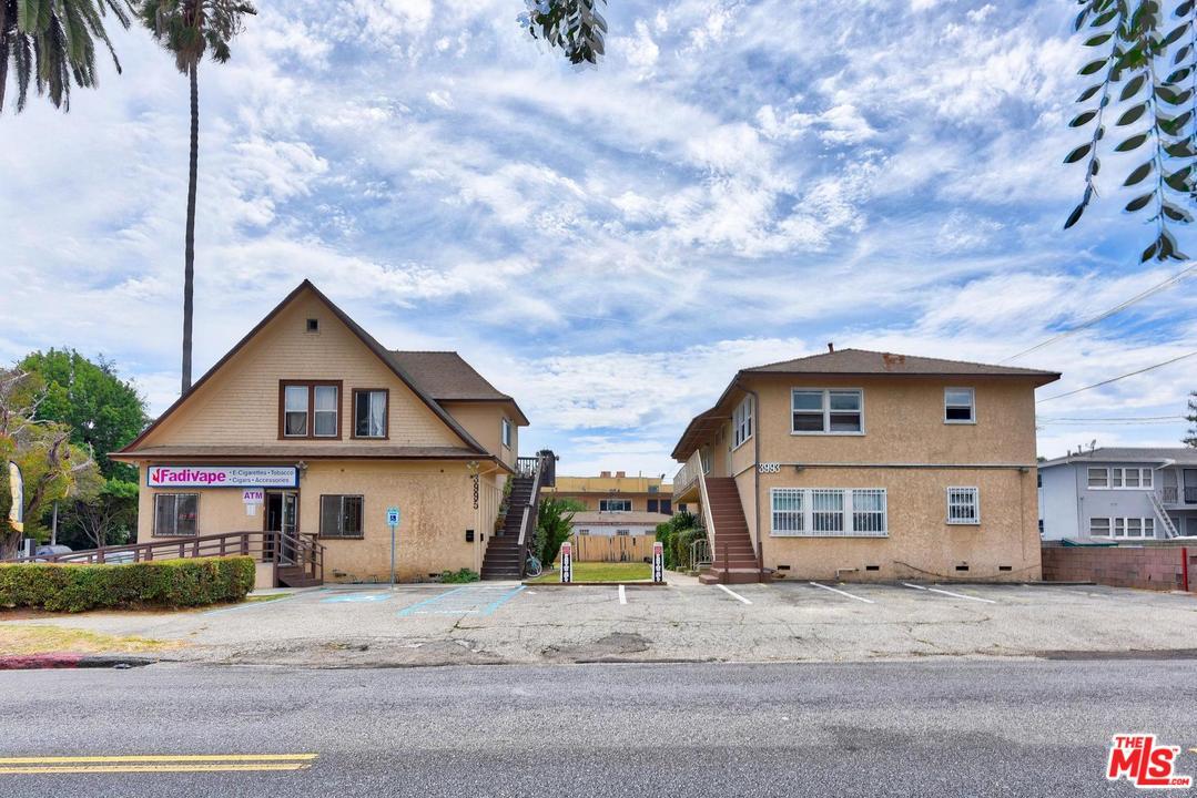 3993 Inglewood - Photo 1