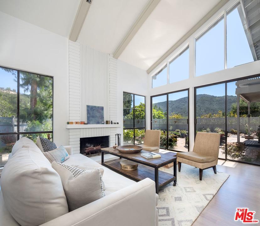17045 Avenida De Santa Ynez - Photo 1