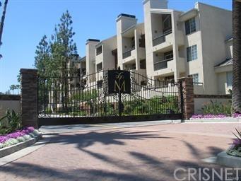 21450 Burbank Boulevard - Photo 1