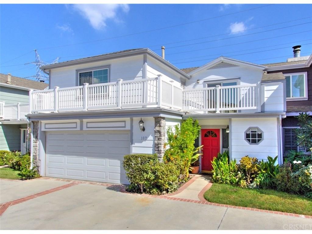 18833 Hatteras Street - Photo 1