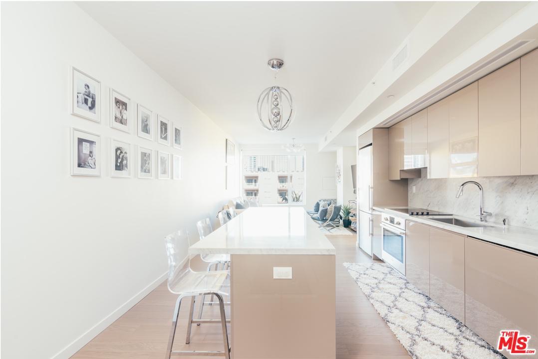 1050 Grand Avenue - Photo 1