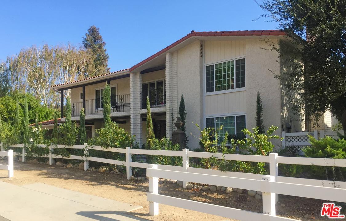 5 Baymare Road - Photo 1