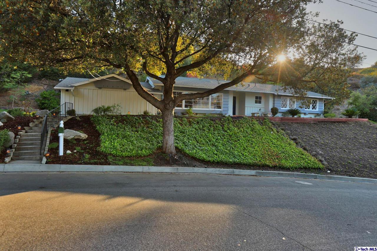 3640 Emanuel Drive - Photo 1