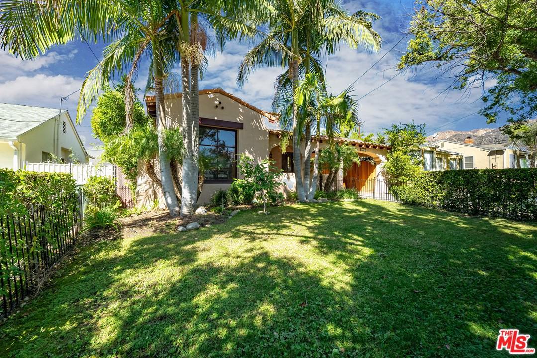 1237 Alameda Avenue - Photo 1