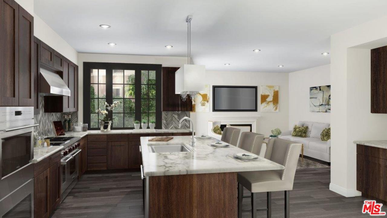382 Green Street - Photo 1