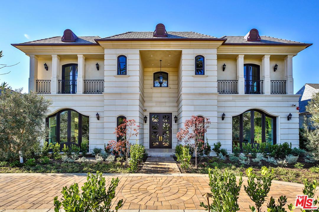 603 Bedford Drive - Photo 1