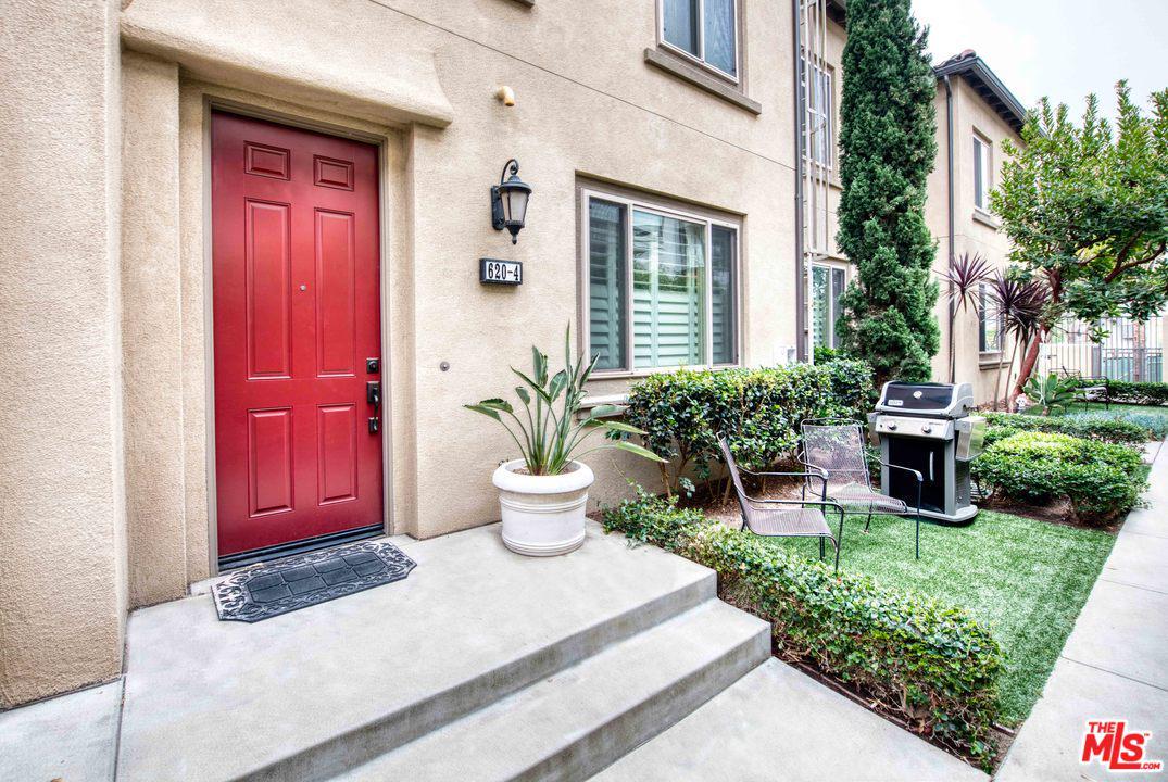 620 Imperial Avenue - Photo 1