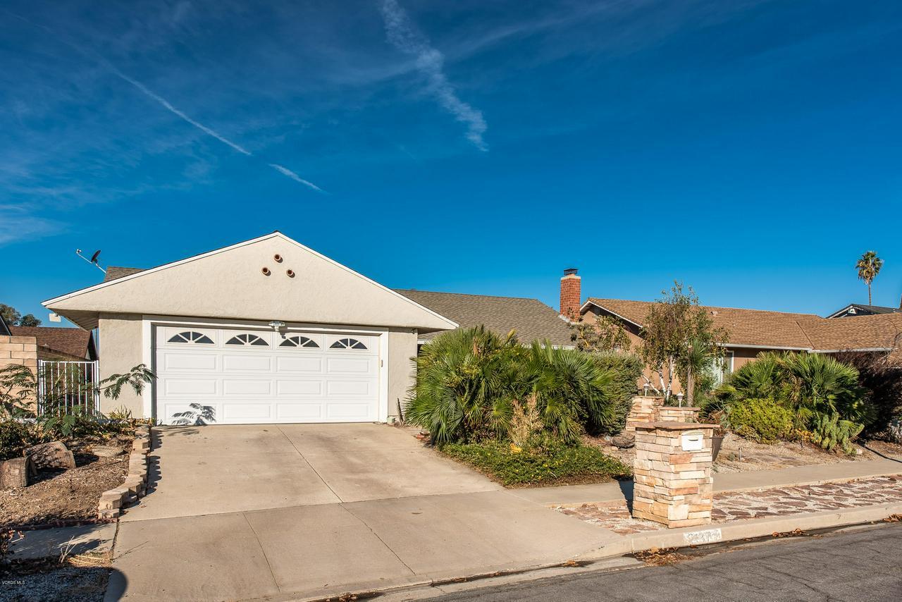 2137 Emmett Avenue - Photo 1