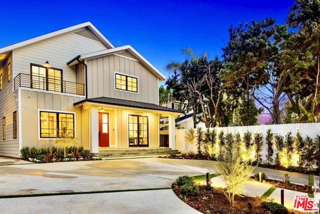 1738 Nichols Canyon Road - Photo 1