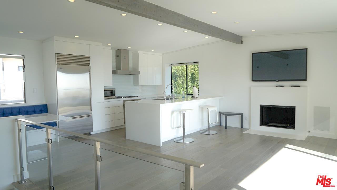 8454 Franklin Avenue - Photo 1