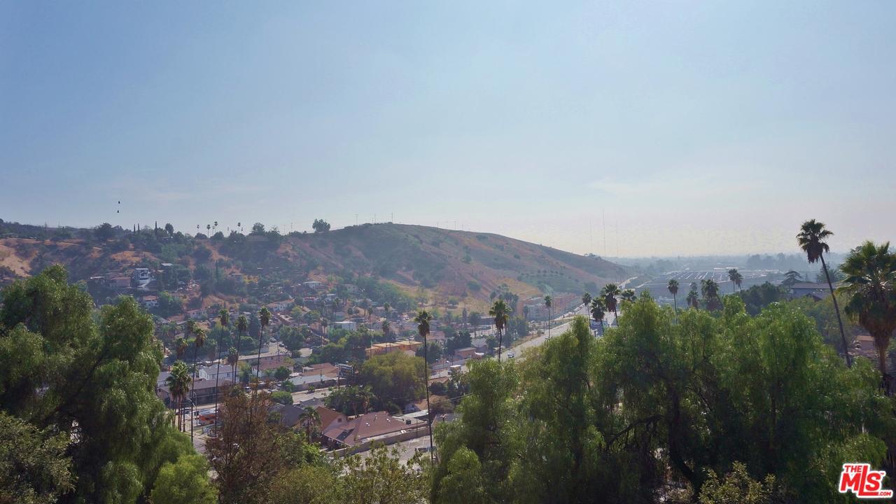 4317 Esmeralda Street - Photo 1