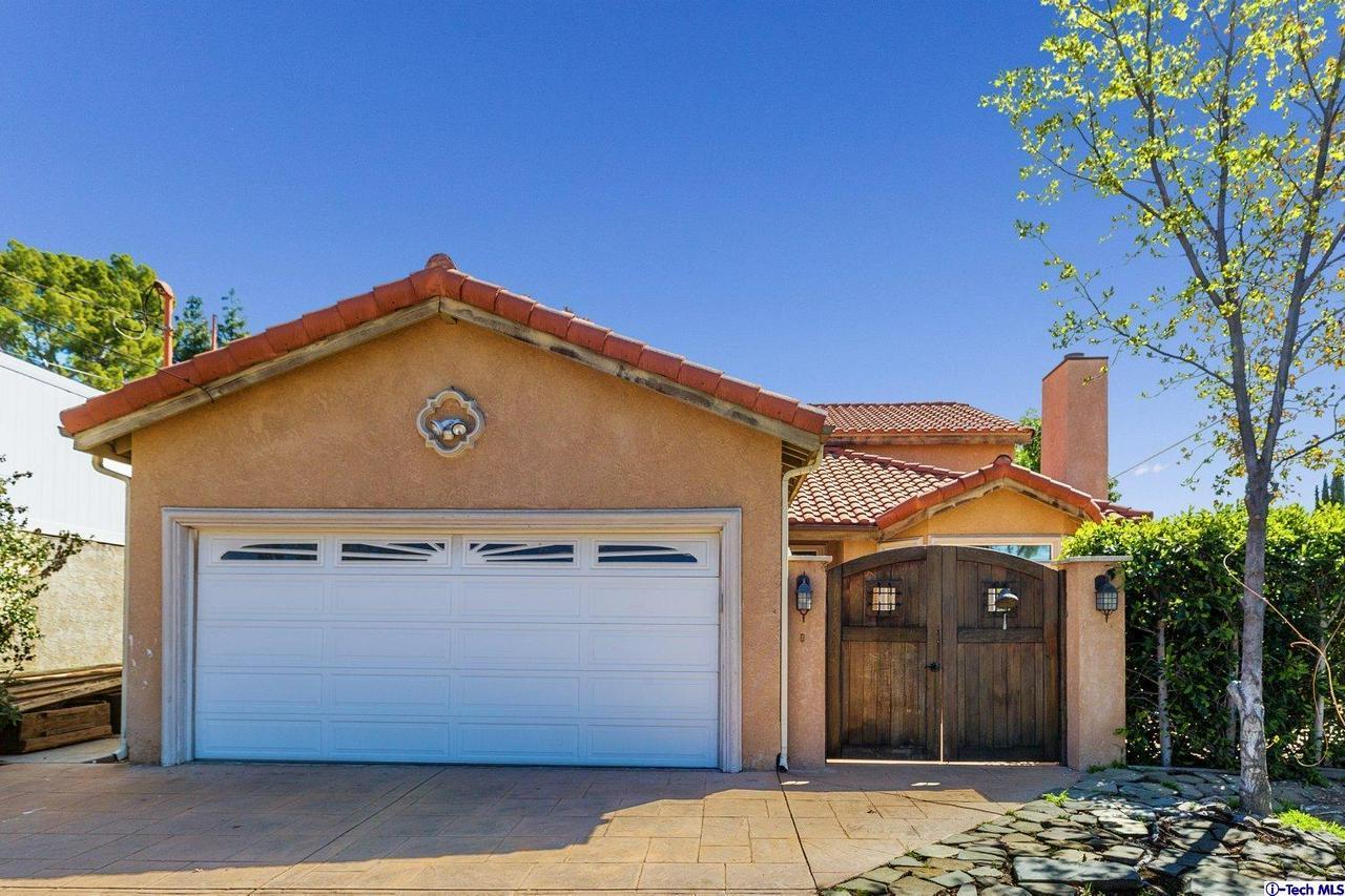 10234 Glory Avenue - Photo 1