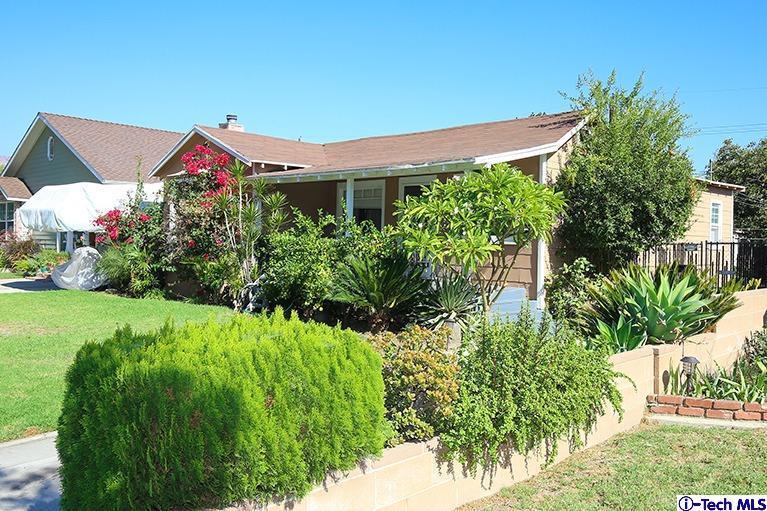1030 Parish Place - Photo 1