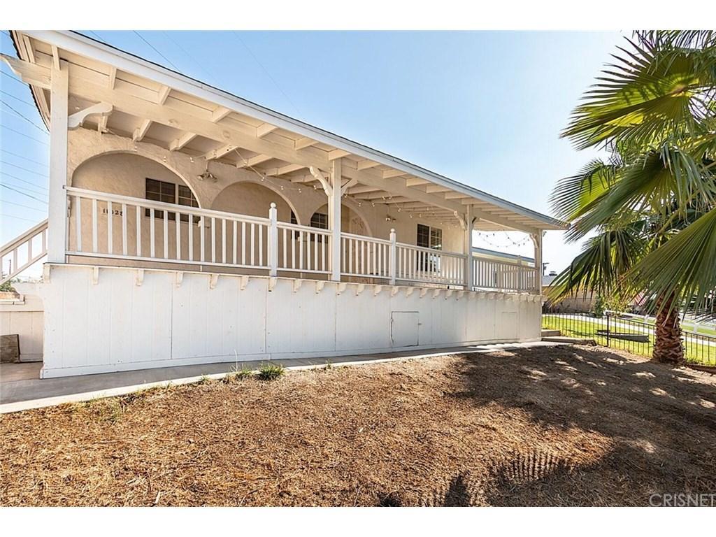 11028 Noble Avenue - Photo 1