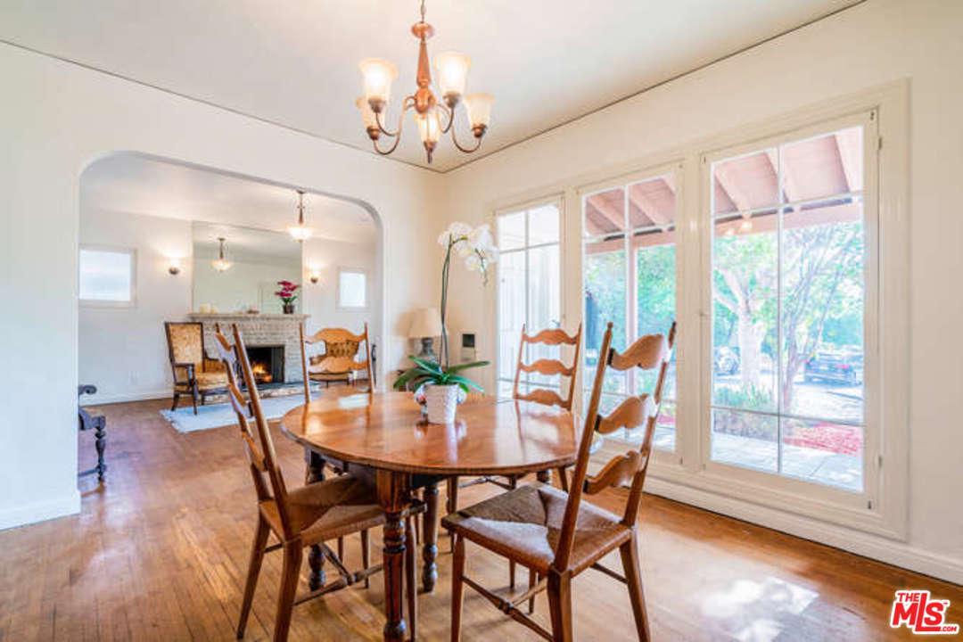 1415 Crestview Court - Photo 1
