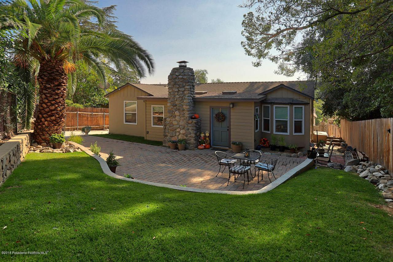 2818 Henrietta Avenue - Photo 1