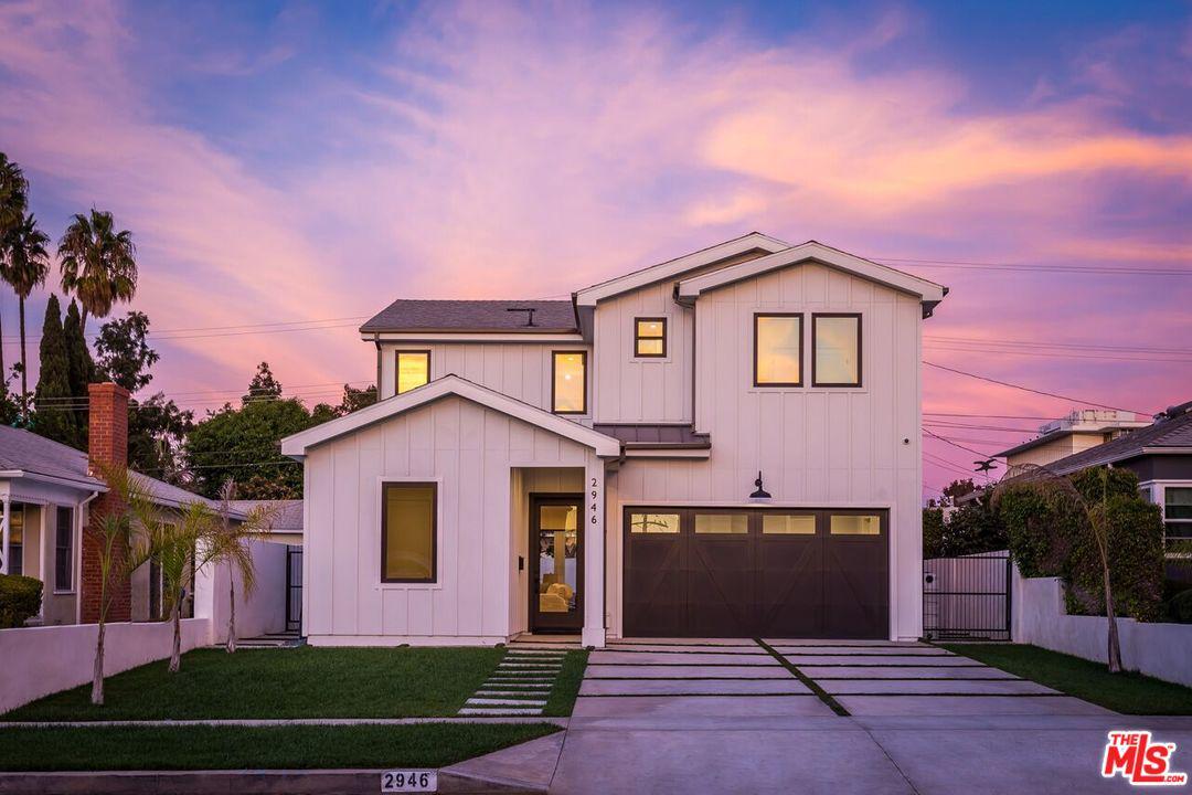 2946 Kelton Avenue - Photo 1