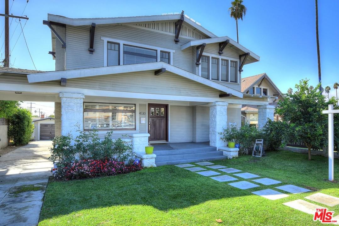 4530 Washington - Photo 1