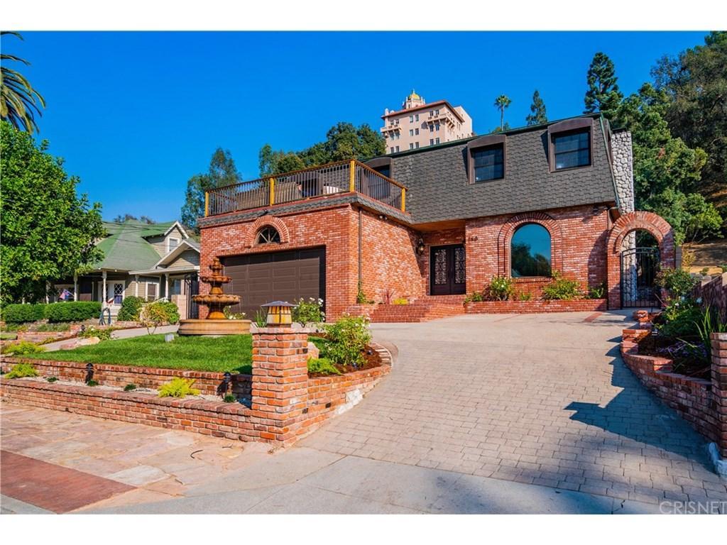 160 California Terrace - Photo 1