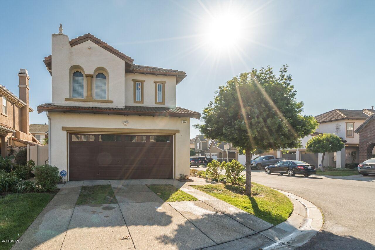 232 Bishop Way - Photo 1