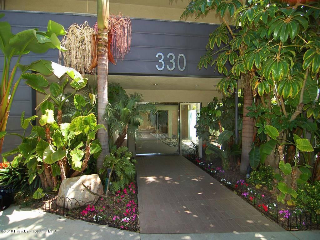 330 Barrington Avenue - Photo 1