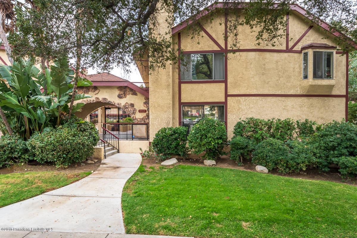 2850 Montrose Avenue - Photo 1