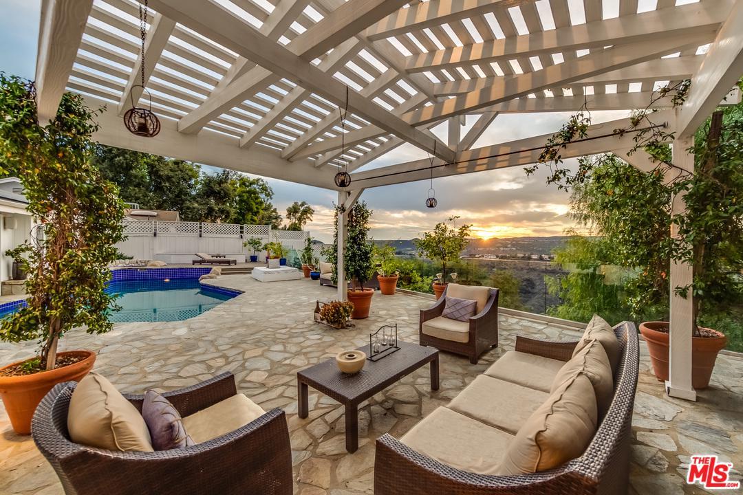 2259 Linda Flora Drive - Photo 1