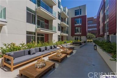 119 Los Robles Avenue - Photo 1