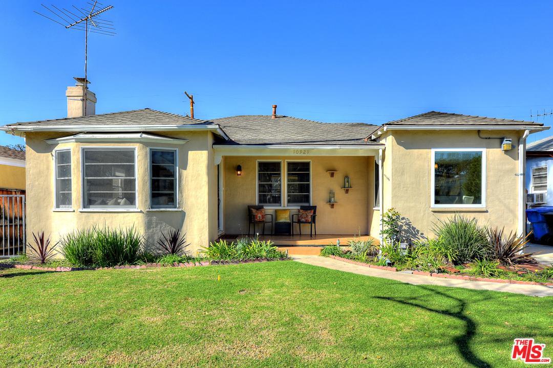 10921 Pickford Way - Photo 1