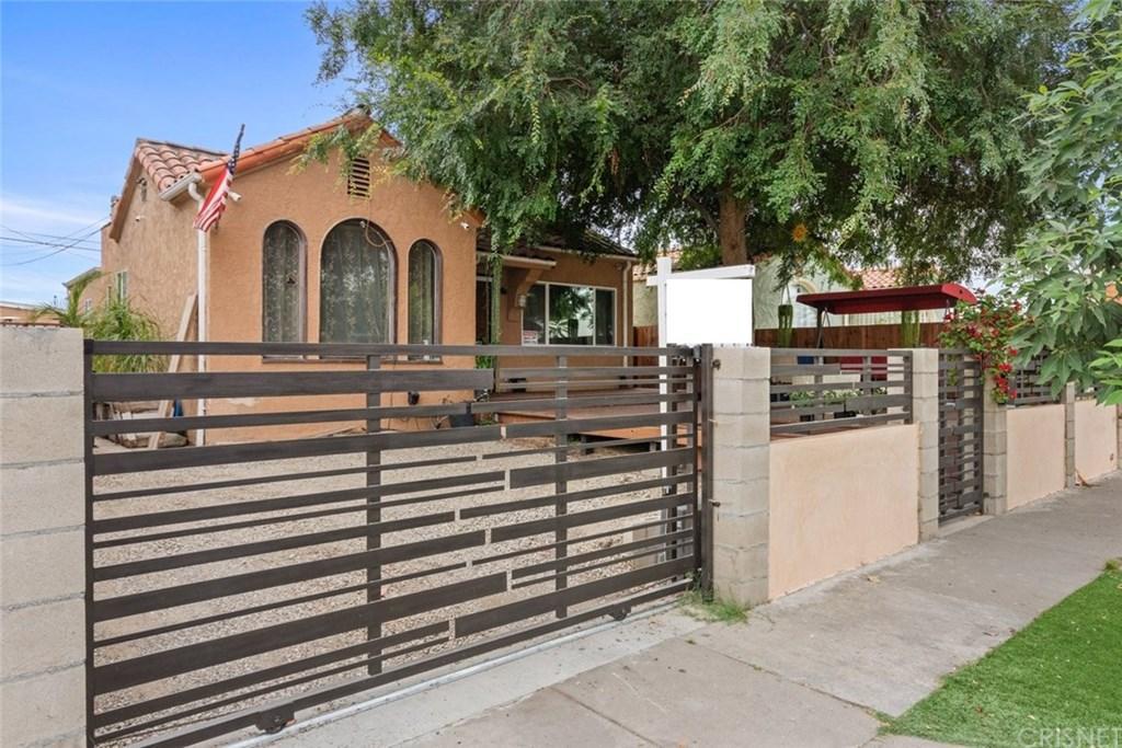1820 Sycamore Avenue - Photo 1