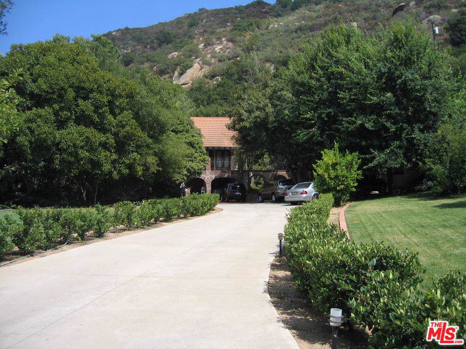 1248 Rocky Road - Photo 1
