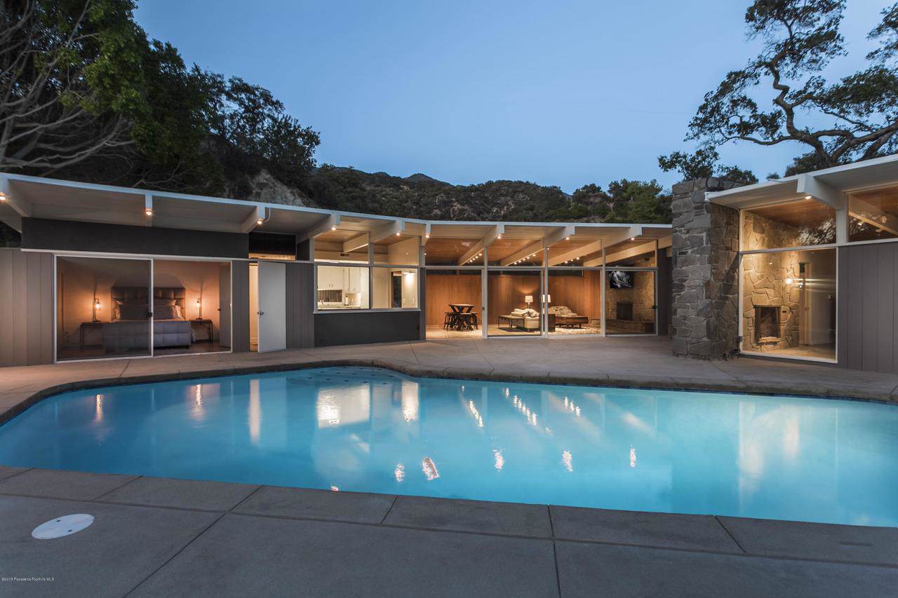 7 Hidden Valley Road - Photo 1