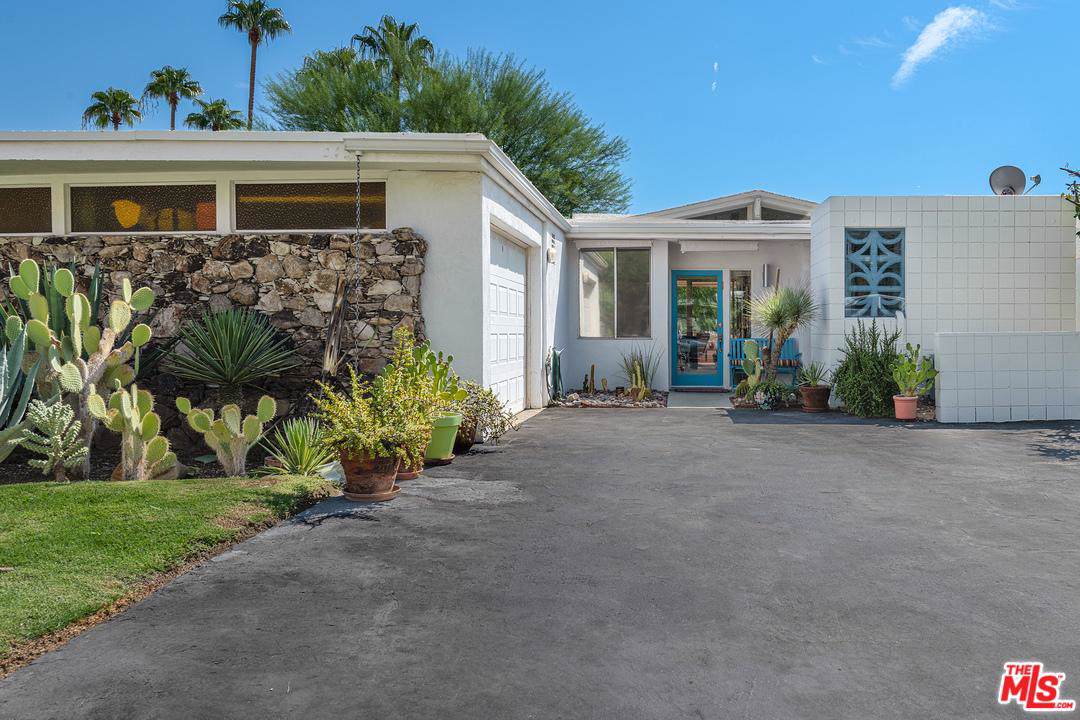 2436 Sierra Madre - Photo 1