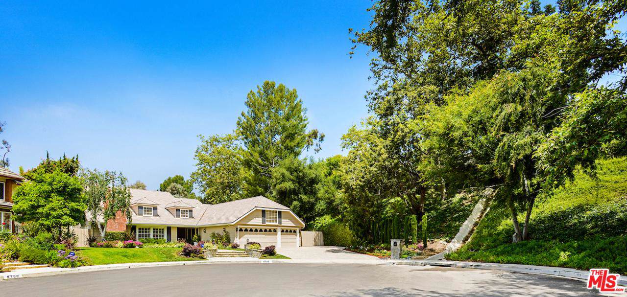 9796 Burnley Place - Photo 1