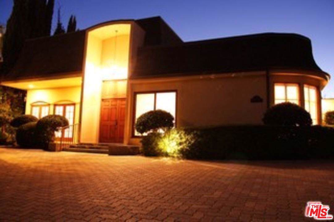 9141 Leander Place - Photo 1