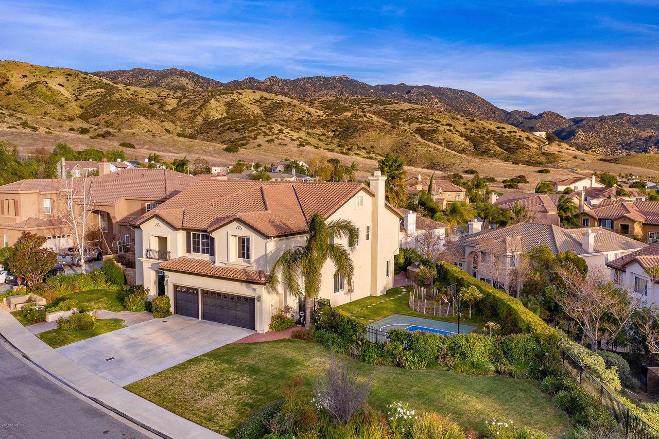 3342 Wolf Creek Court - Photo 1