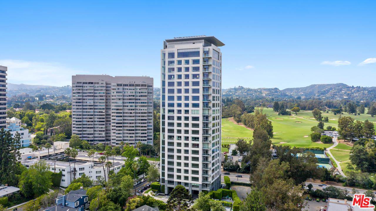 1200 Club View Drive - Photo 1