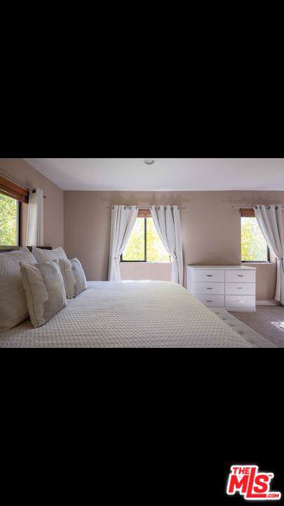 1146 Hacienda Place - Photo 1