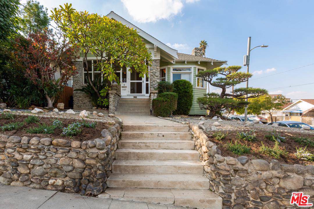 1103 Kenmore Ave - Photo 1